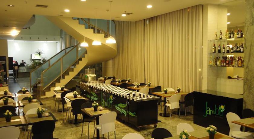 Comfort Hotel Taguatinga Restaurant foto